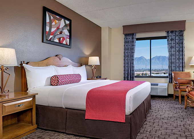 A picture of a hotel room